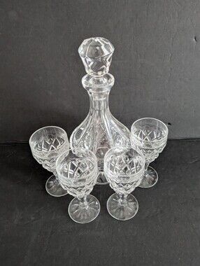 Crystal Cut Glass Decanter Carafe and 4 Matching Goblets Set